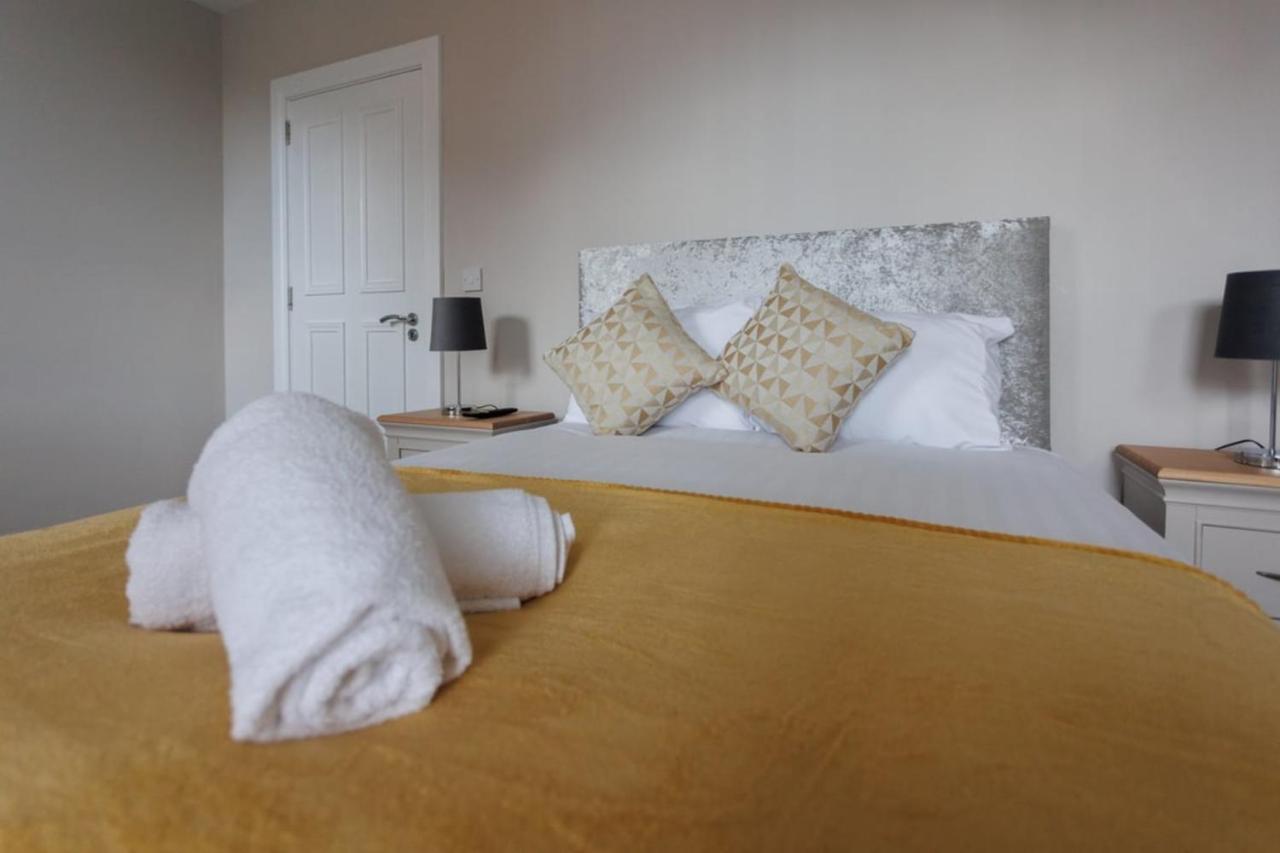 Chic Studio Apartment Central Belfast Sleeps 2. Buitenkant foto