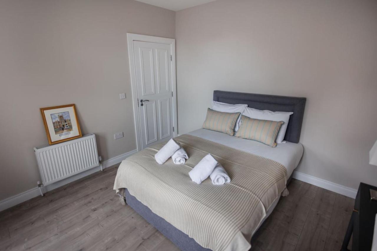 Chic Studio Apartment Central Belfast Sleeps 2. Buitenkant foto